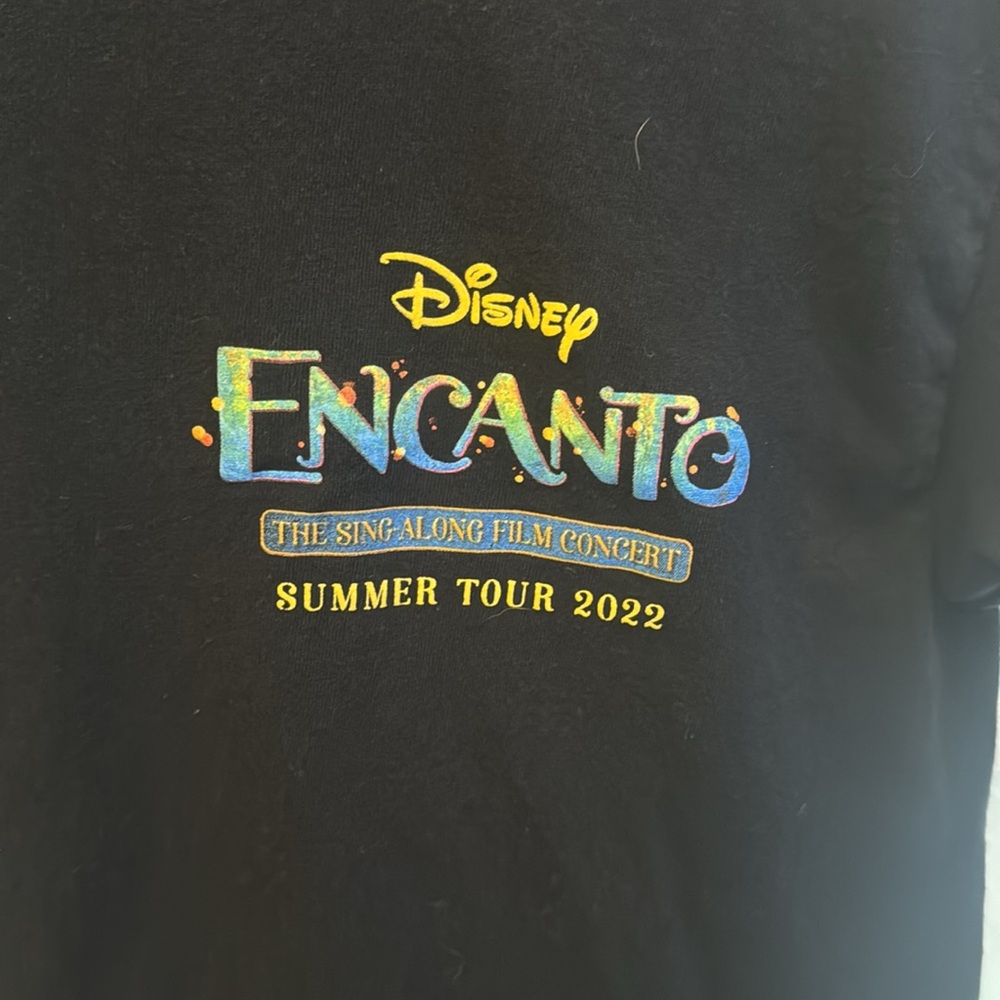 Encanto Tee! - Picture 2 of 6